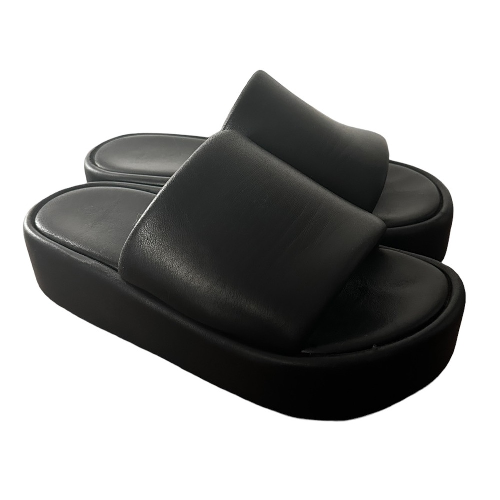 Balenciaga Rise Leather Platform Slides
